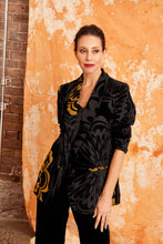 Load image into Gallery viewer, MARIAS BURNOUT VELVET JACKET - BUTTERFLY