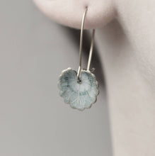 Load image into Gallery viewer, OLIVE WILLOW LEAF EARRINGS