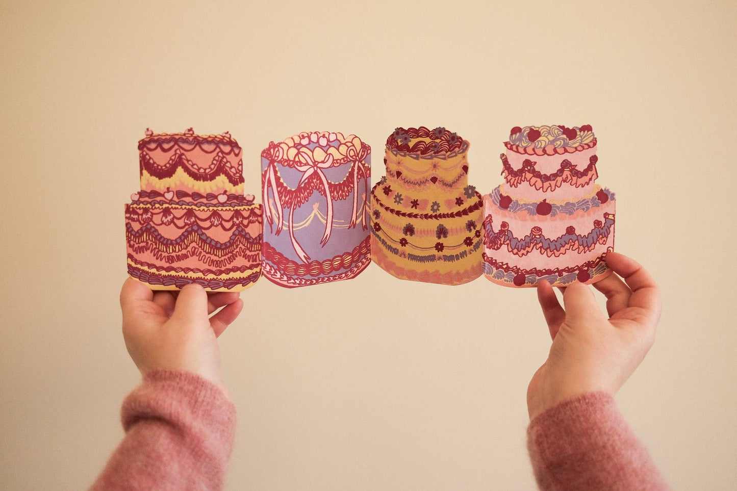 BIRTHDAY CAKE CONCERTINA GREETING CARD