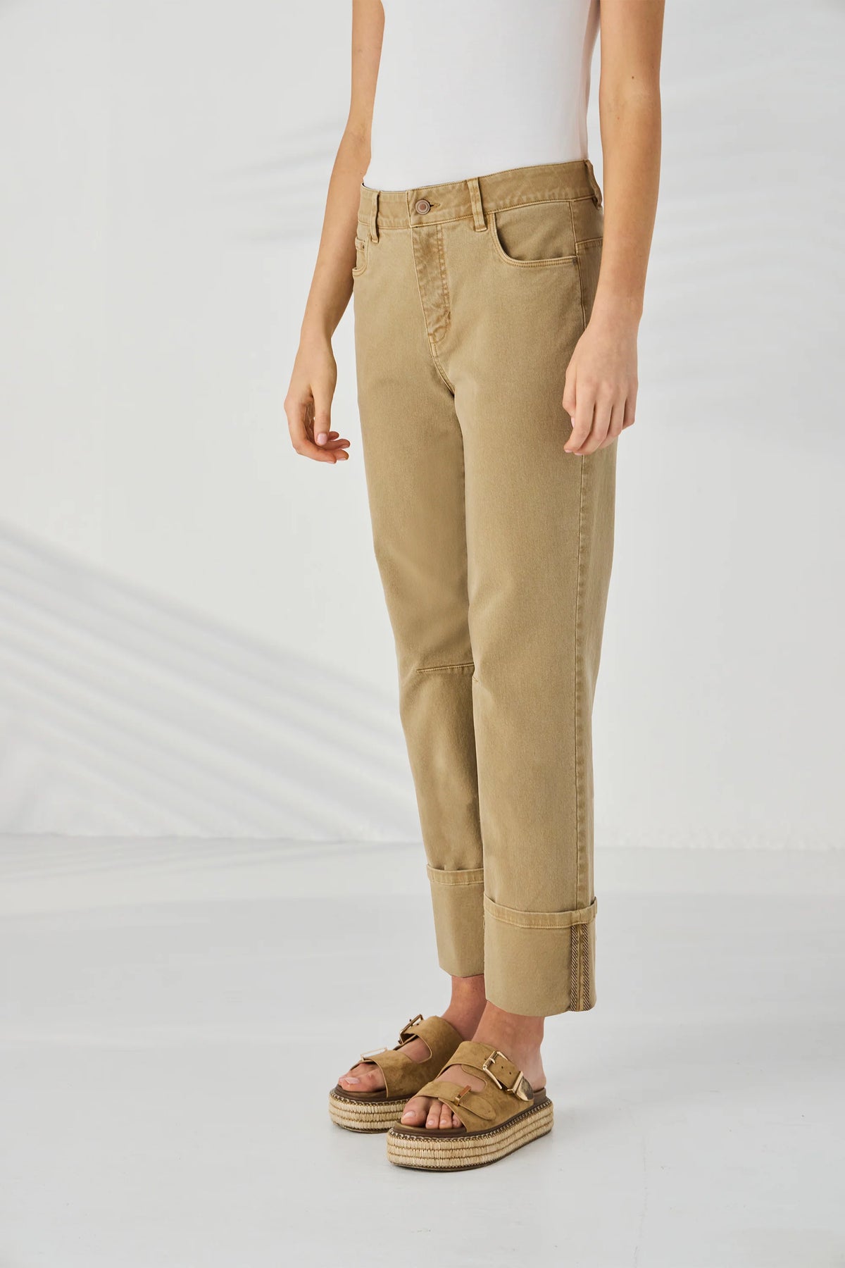 AVALON JEAN - WALNUT