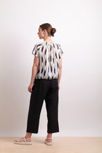 Load image into Gallery viewer, SOFT FOCUS TOP - LIQUORICE