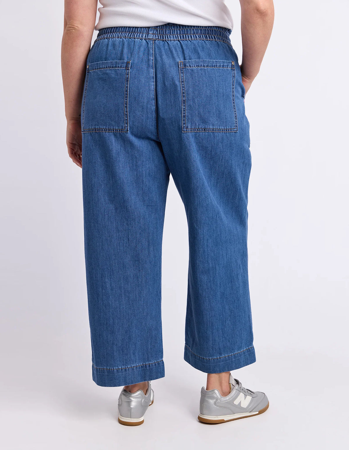 GRETA SLIM LEG PANT - MID BLUE WASH