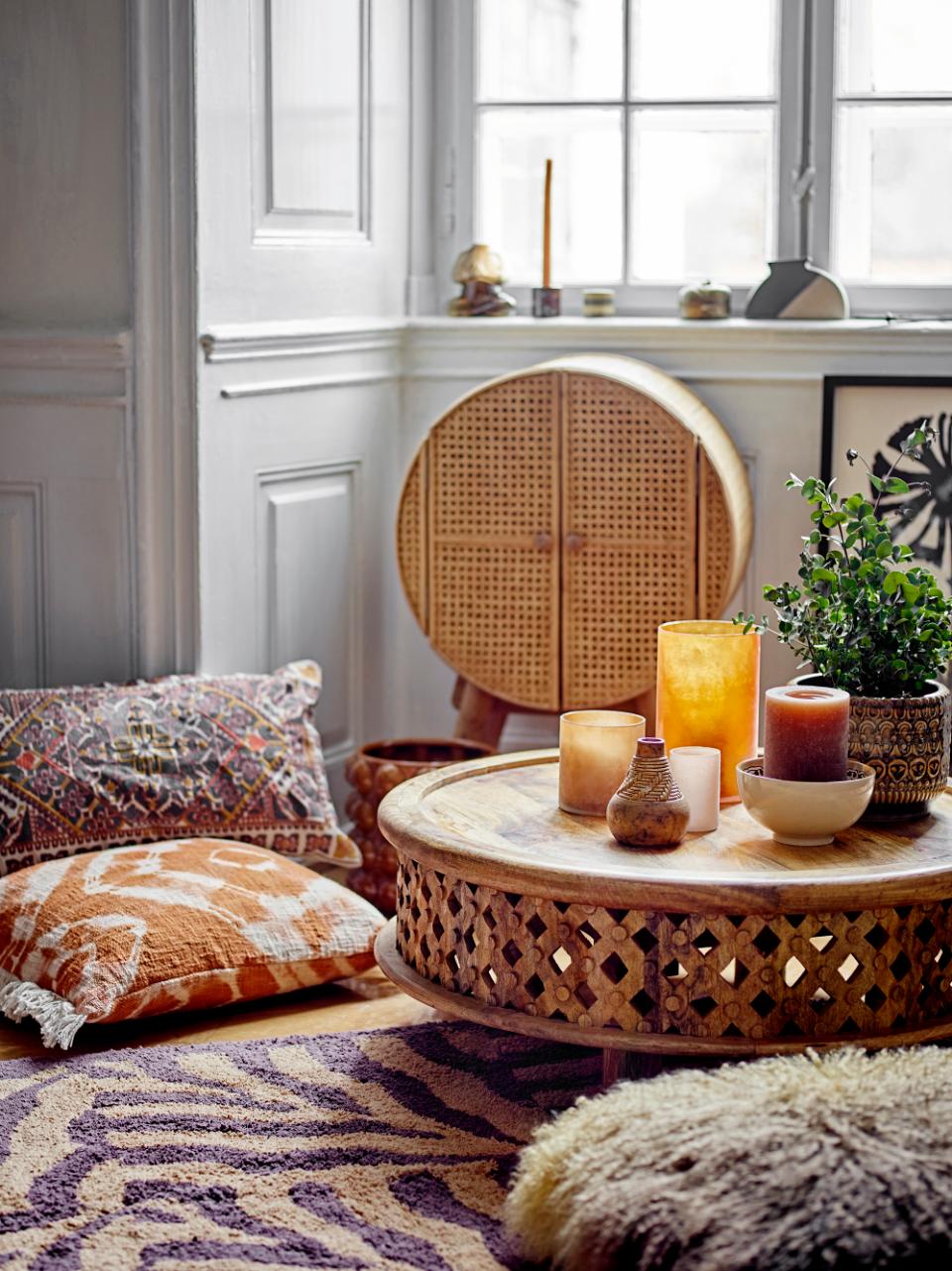 EMALLIE CUSHION
