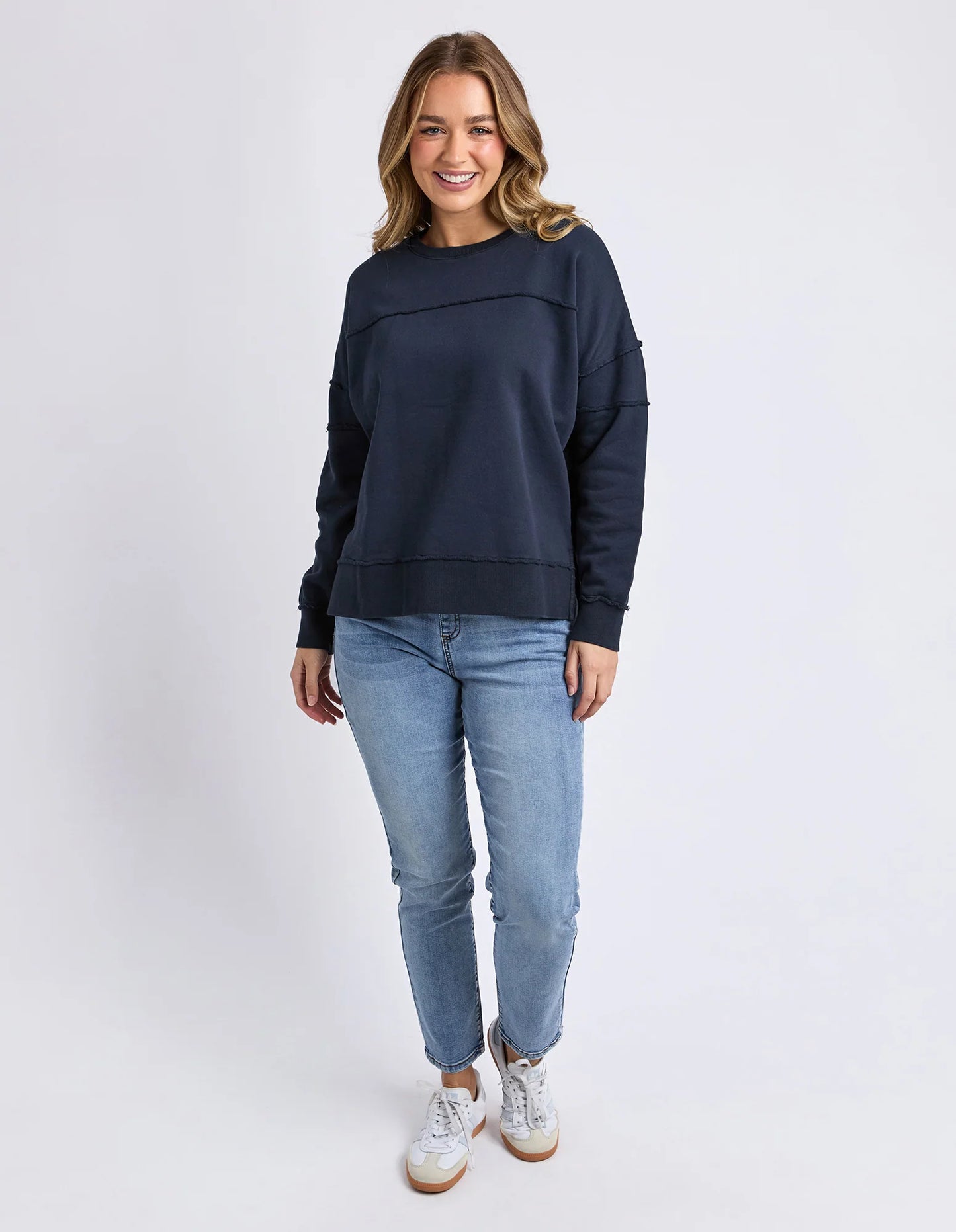 JAYNE THROW ON FLEECE - DARK SAPPHIRE