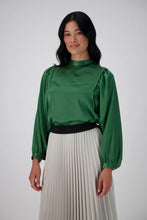 Load image into Gallery viewer, MOONSHINE BLOUSE - GREEN