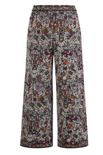 Load image into Gallery viewer, KNITTED PANTS- FLORAL PATTERN