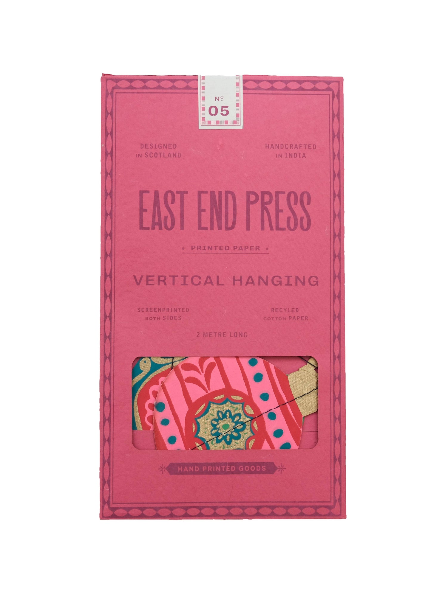 BAUBLES VERTICAL WALL HANGING GARLAND