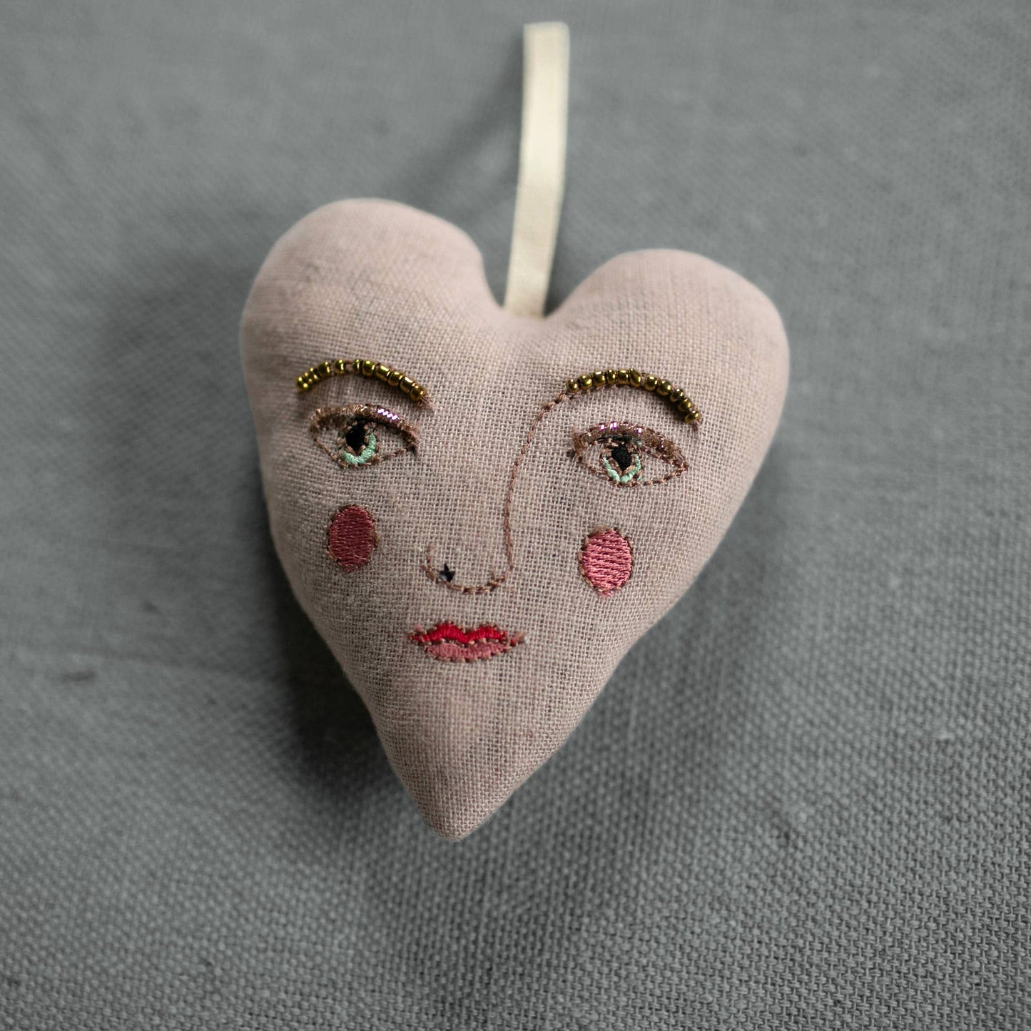 HANDSOME HEART - COTTON & LAVENDER FILLED