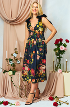 Load image into Gallery viewer, ESMERALDA DRESS