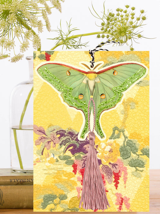 LARGE FANDANGLE GREETING CARD - GREEN MOTH