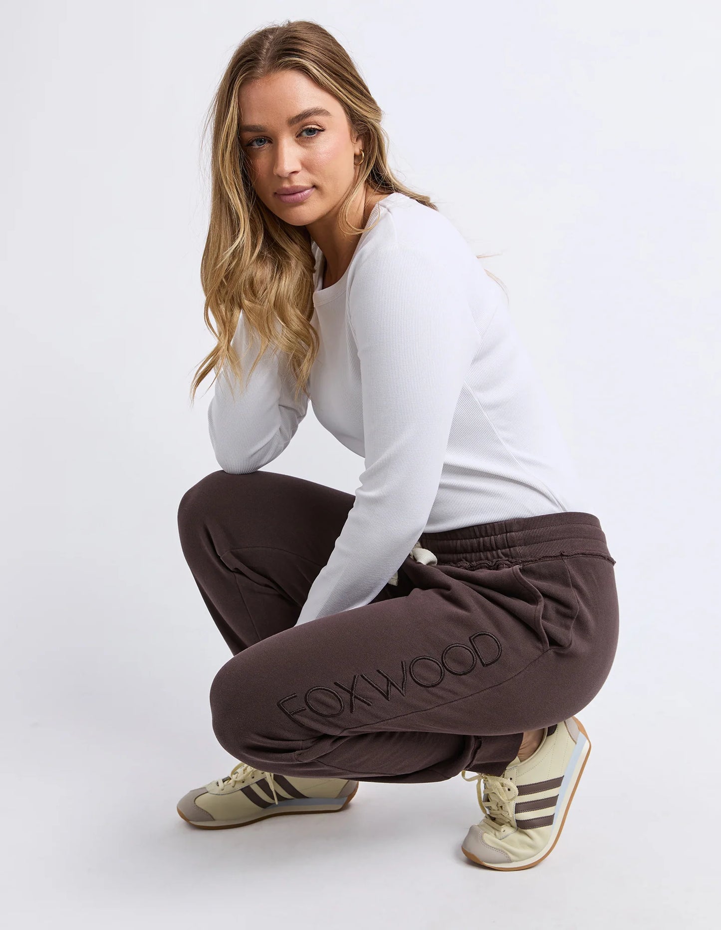 SIMPLIFIED TRACK PANT - COFFEE