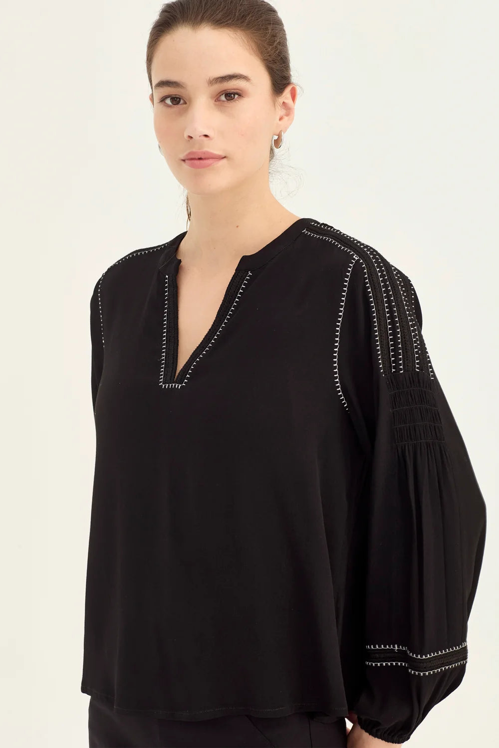 MYRA BLOUSE - BLACK