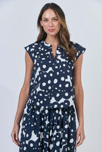 Load image into Gallery viewer, INK BARNACLES TOP