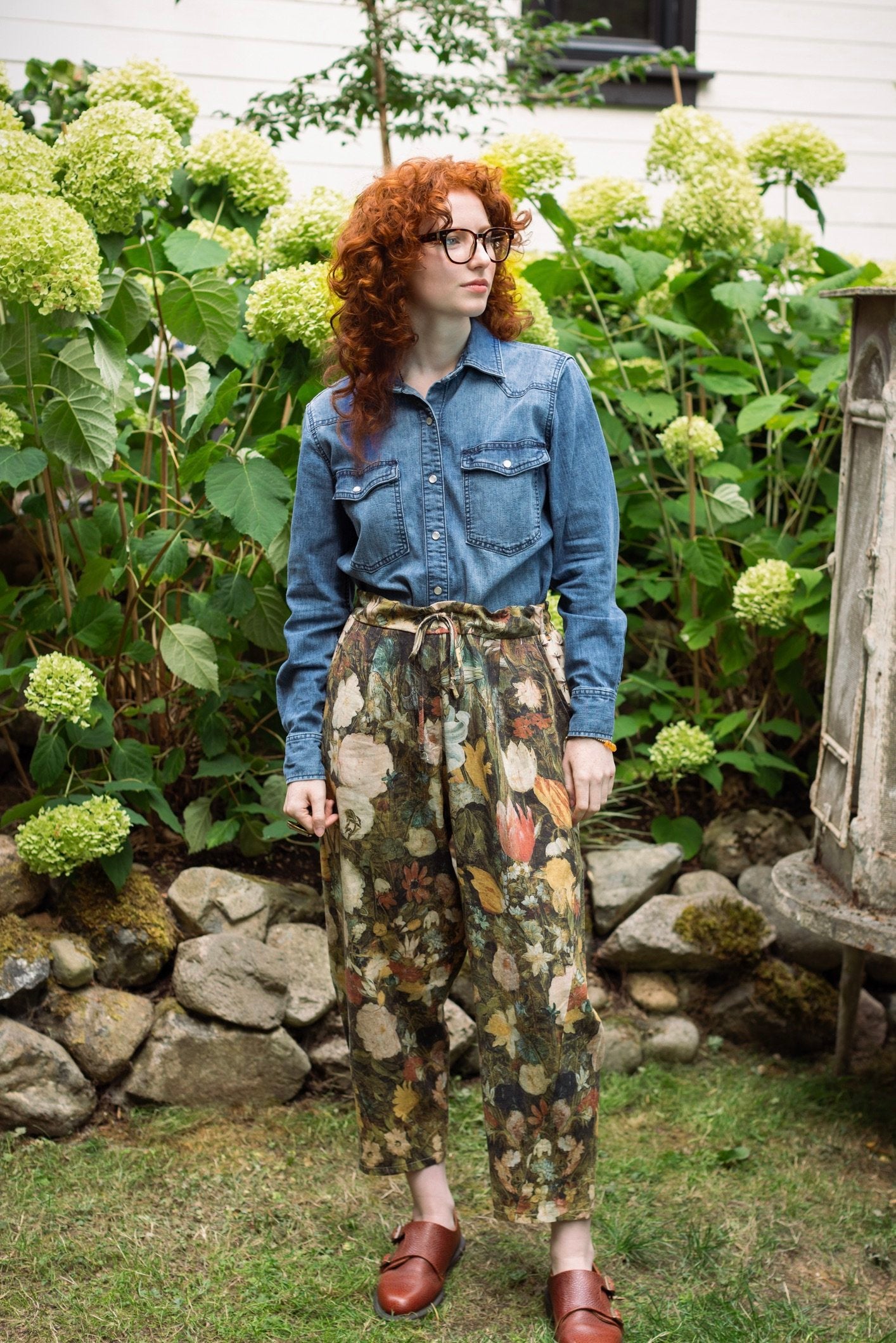 ARTISTS CROPPED PANTS - I DREAM IN FLOWERS