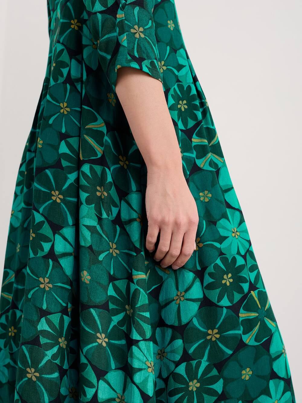 ETTA DRESS - HANDICRAFT FLOWERS ONYX