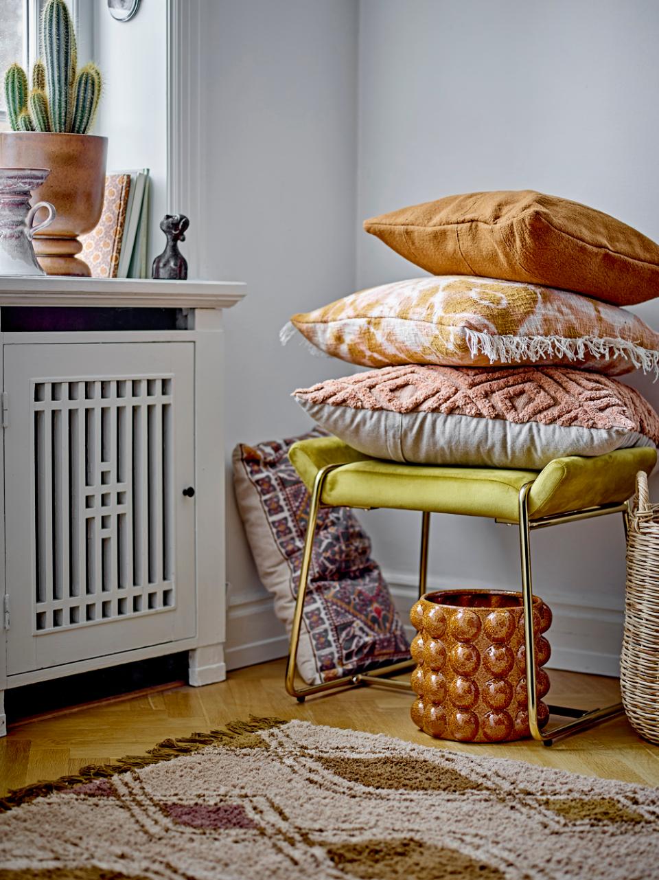 EMALLIE CUSHION