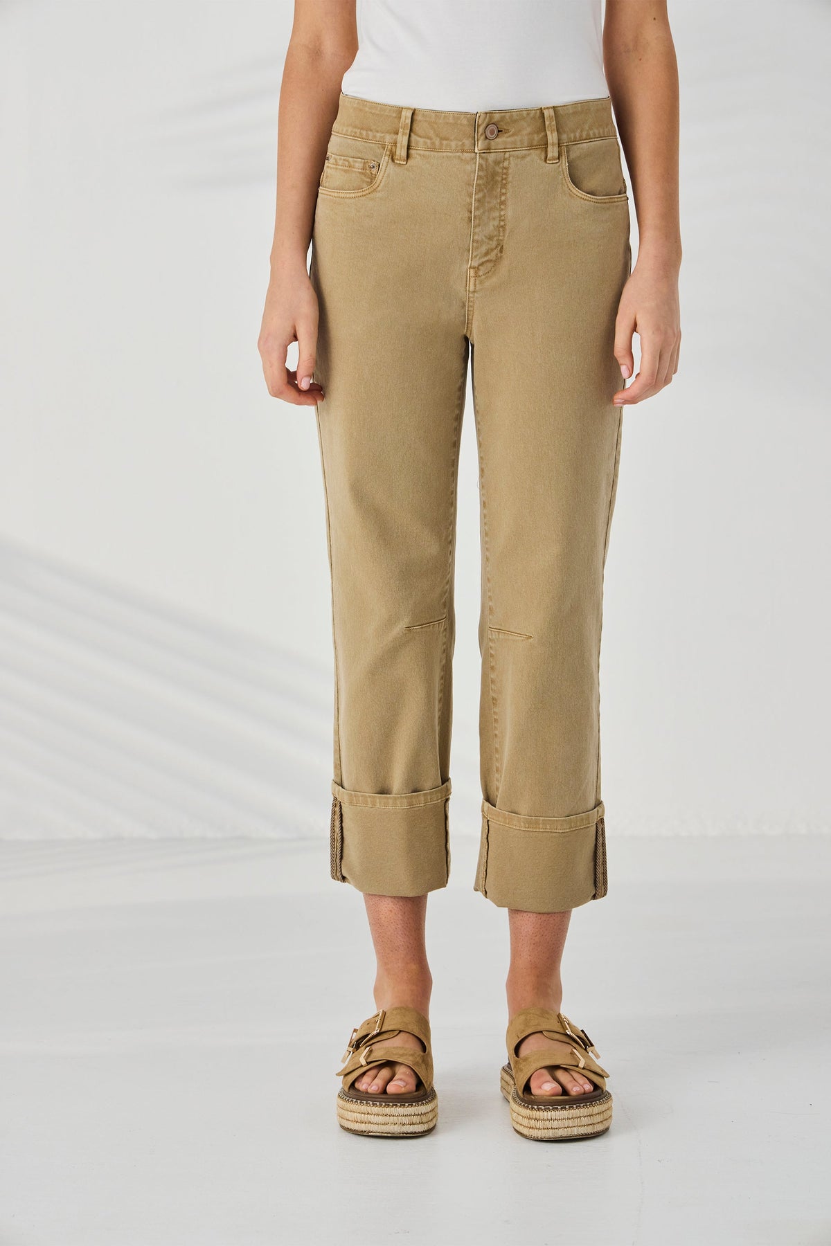 AVALON JEAN - WALNUT