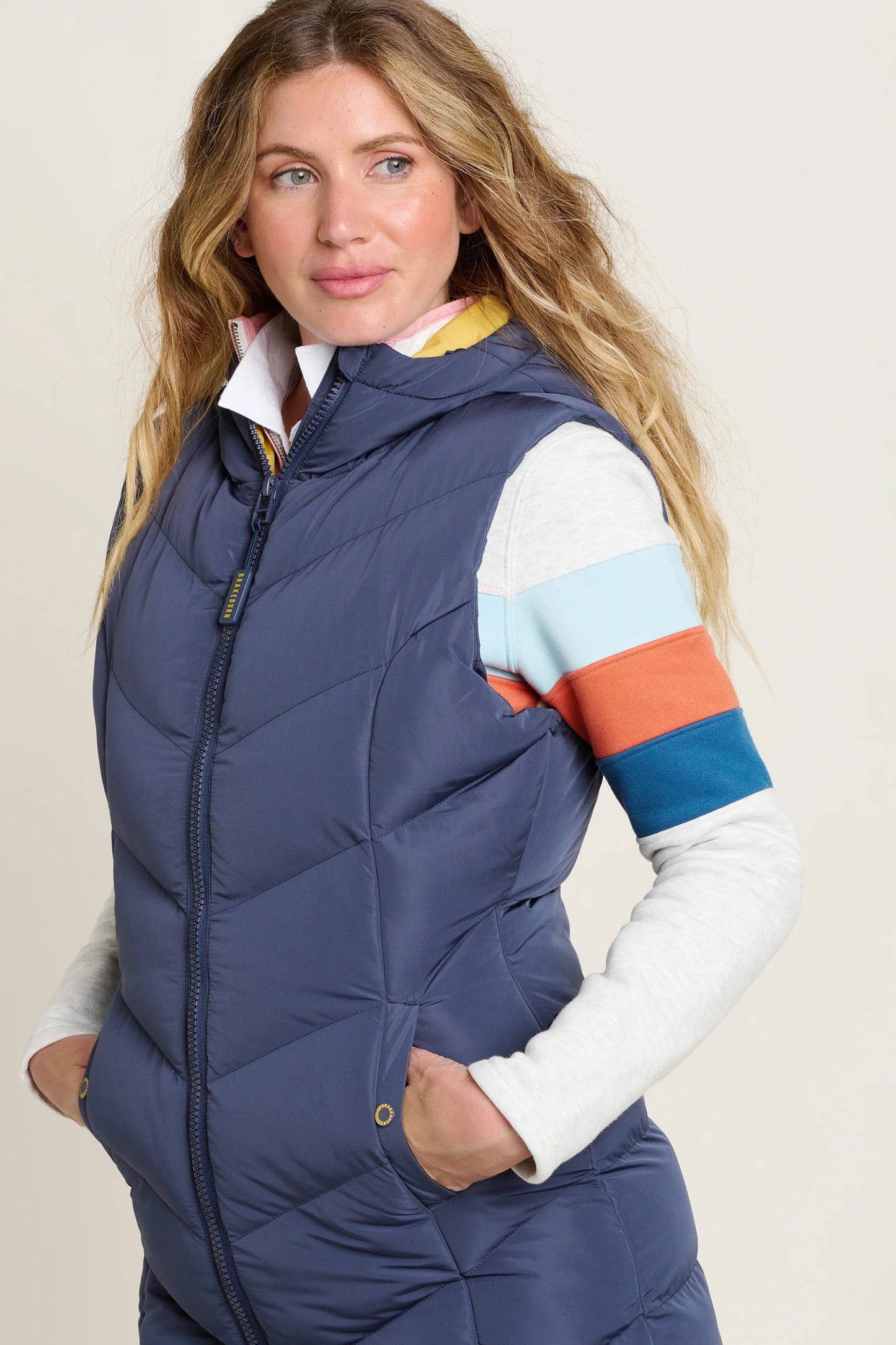 PEVERELL HOODED GILET - NAVY
