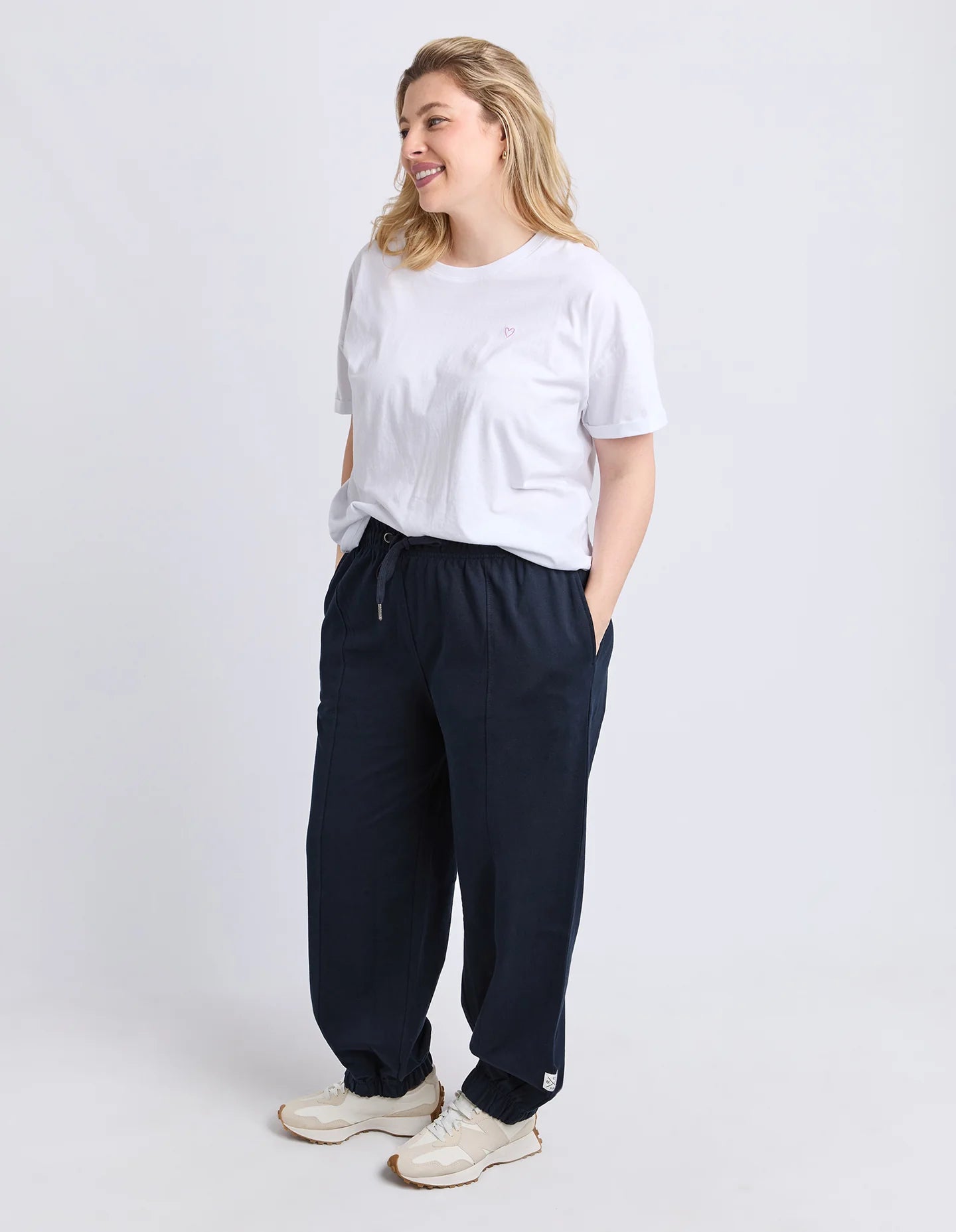 AUBREY TRACKPANT - DARK SAPPHIRE