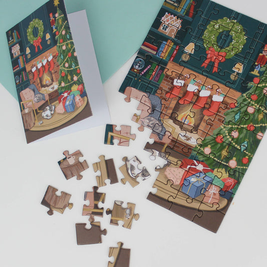 PUZZLE GREETING CARD - COSY FIREPLACE