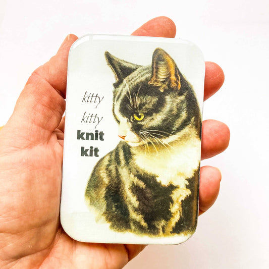 CAT KNIT KIT TIN
