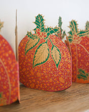 Load image into Gallery viewer, CHRISTMAS PUDDING CONCERTINA GARLAND