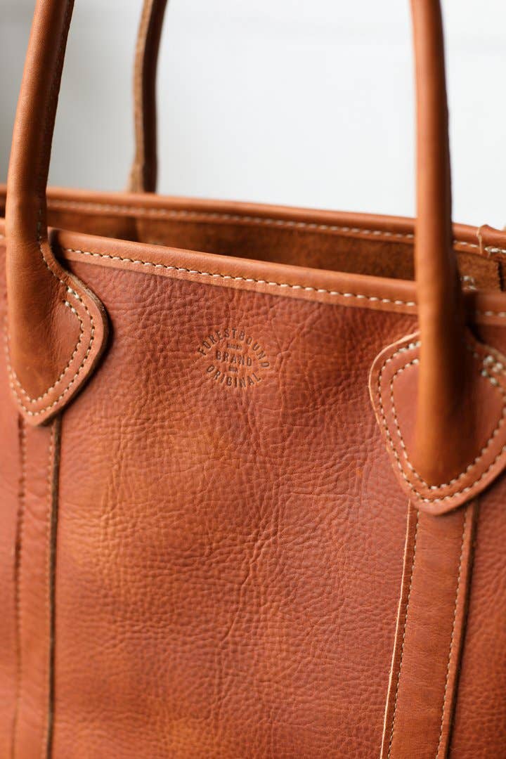 LEATHER PASSENGER TOTE BAG - BROWN