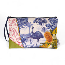 Load image into Gallery viewer, CLUTCH PURSE - PIECES OF POETRY