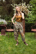 Load image into Gallery viewer, ARTISTS CROPPED PANTS - LOVE FROWS WILD