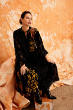 Load image into Gallery viewer, TANGIERS VELVET BURNOUT DRESS - BUTTERFLY