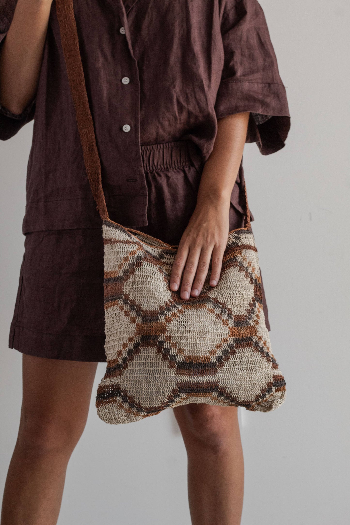 HAND WOVEN TIERRA BAG - OPEN WEAVE
