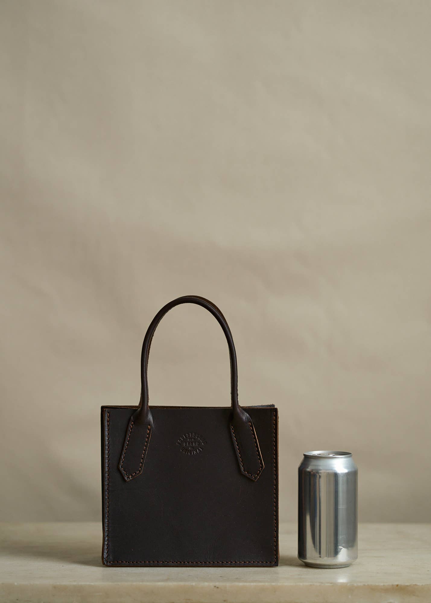 LEATHER DOCK BAG - BEBE	BROWN