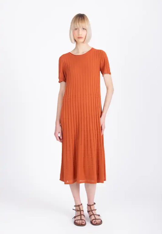 SOLID O-NECK RIBBED DRESS - NOUGAT