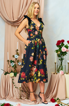 Load image into Gallery viewer, ESMERALDA DRESS