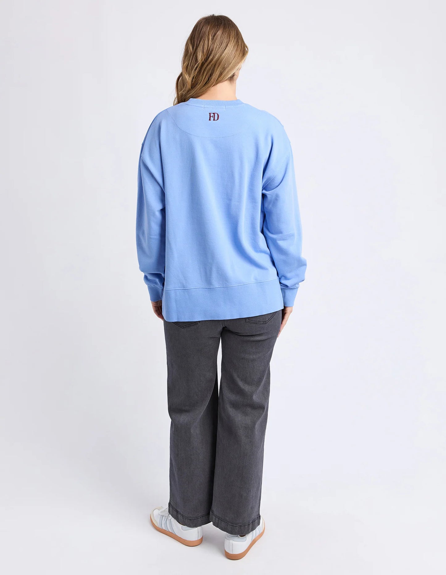 EFFORTLESS CONTRAST CREW - AZURINE BLUE