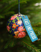 Load image into Gallery viewer, DARK BLUE BLOSSOMS BAUBLE