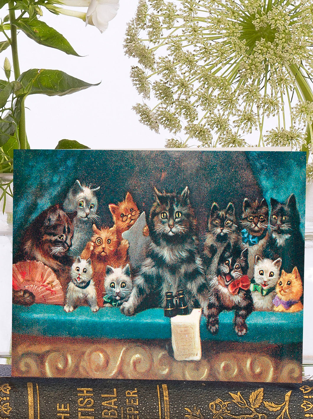 LITTLE VINTAGE GREETING CARD - CATS AT THE THEATRE