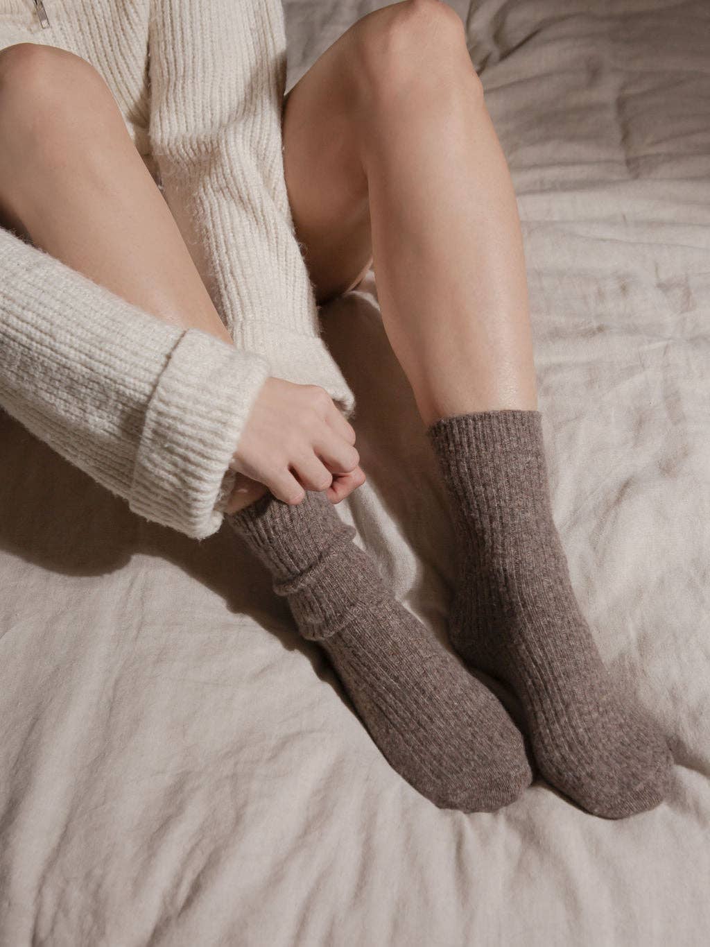 THE COMFIEST SOCKS - LIGHT CHOCCY S/M