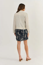 Load image into Gallery viewer, LINEN JACKET - SAND