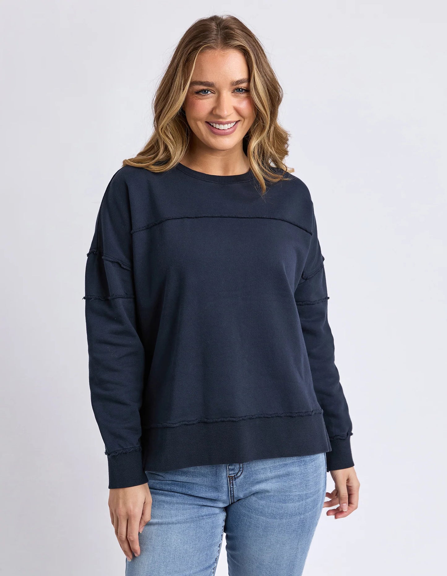 JAYNE THROW ON FLEECE - DARK SAPPHIRE