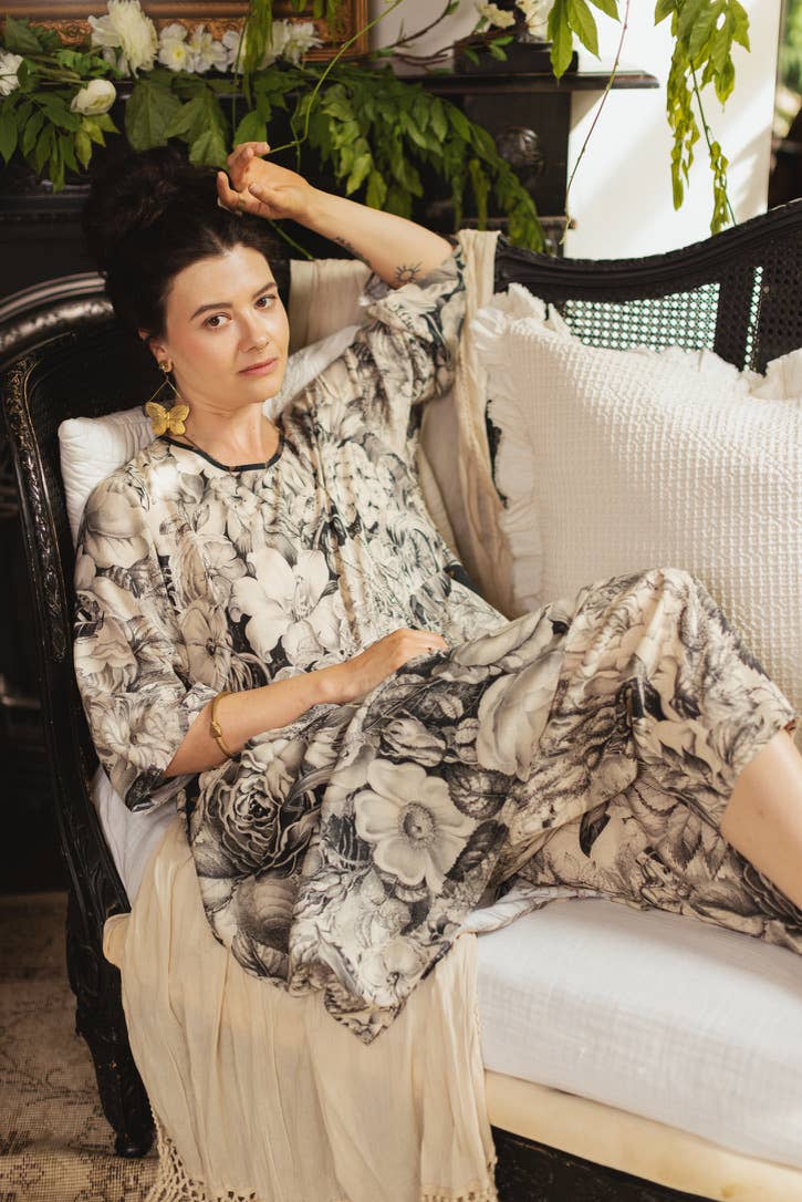 HONEY & THE MOON LINEN CROP ARTIST PANT