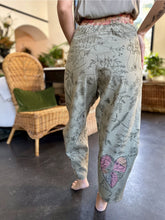 Load image into Gallery viewer, ARTISTS CROPPED PANTS - MAP OF MY HEART