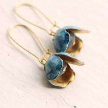 Load image into Gallery viewer, BLUEBELL EARRINGS