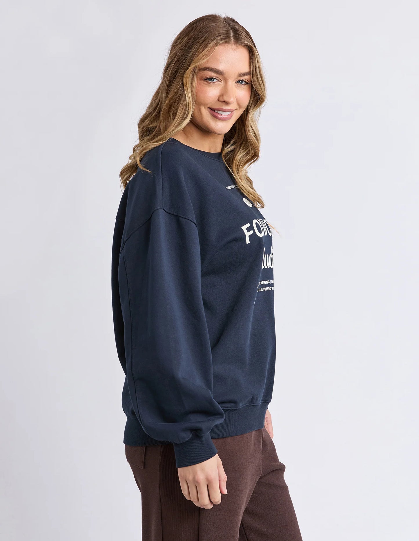 STUDIO OVERSIZED CREW - DARK SAPPHIRE