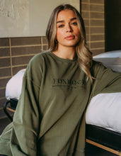 Load image into Gallery viewer, TRADEMARK CREW - OLIVE GREEN