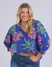 Load image into Gallery viewer, LEILANI BLOUSE - LANI TROPICAL PRINT