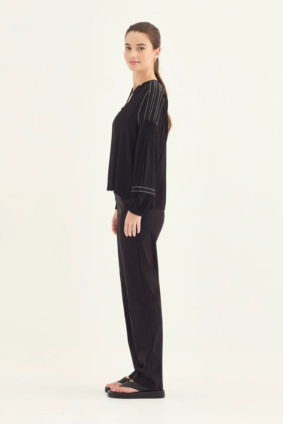MYRA BLOUSE - BLACK