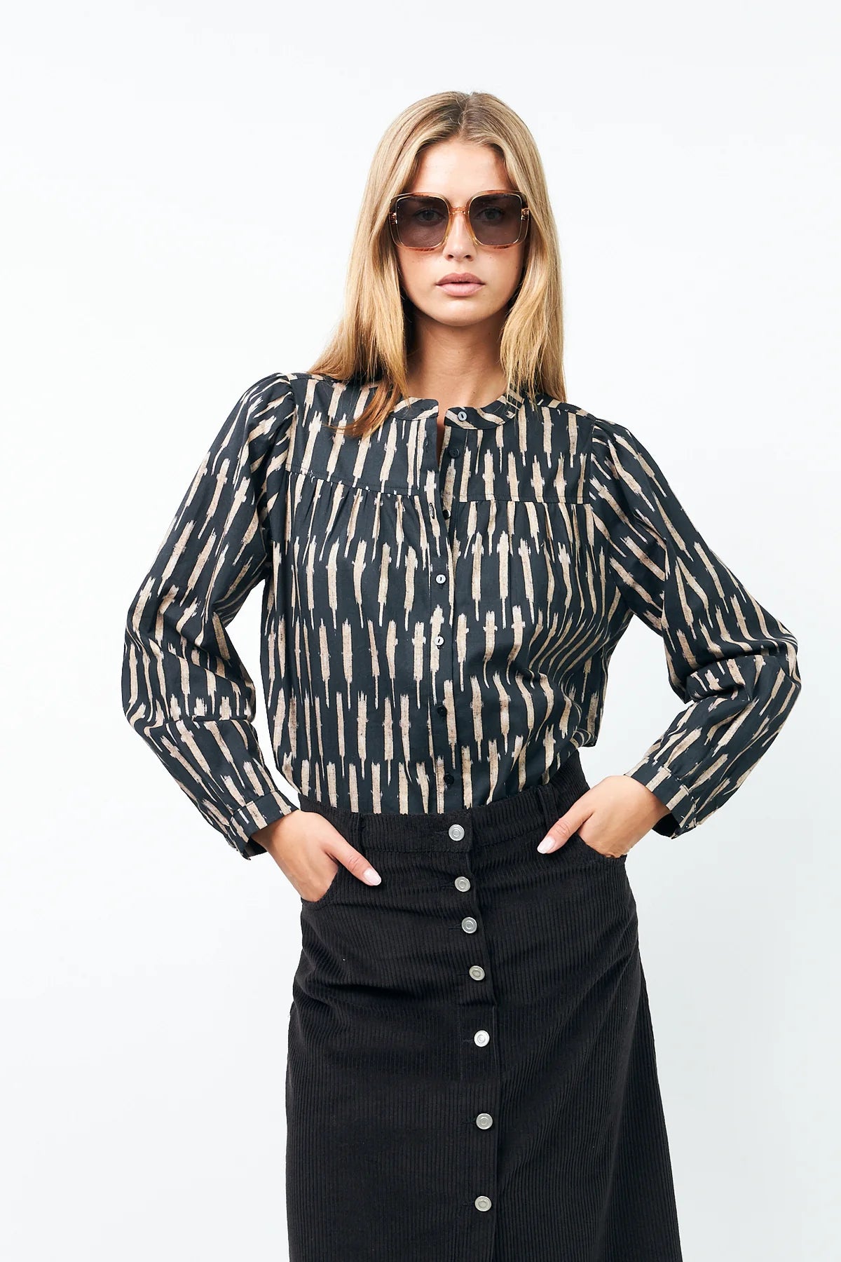 NICKY SHIRT - BLACK