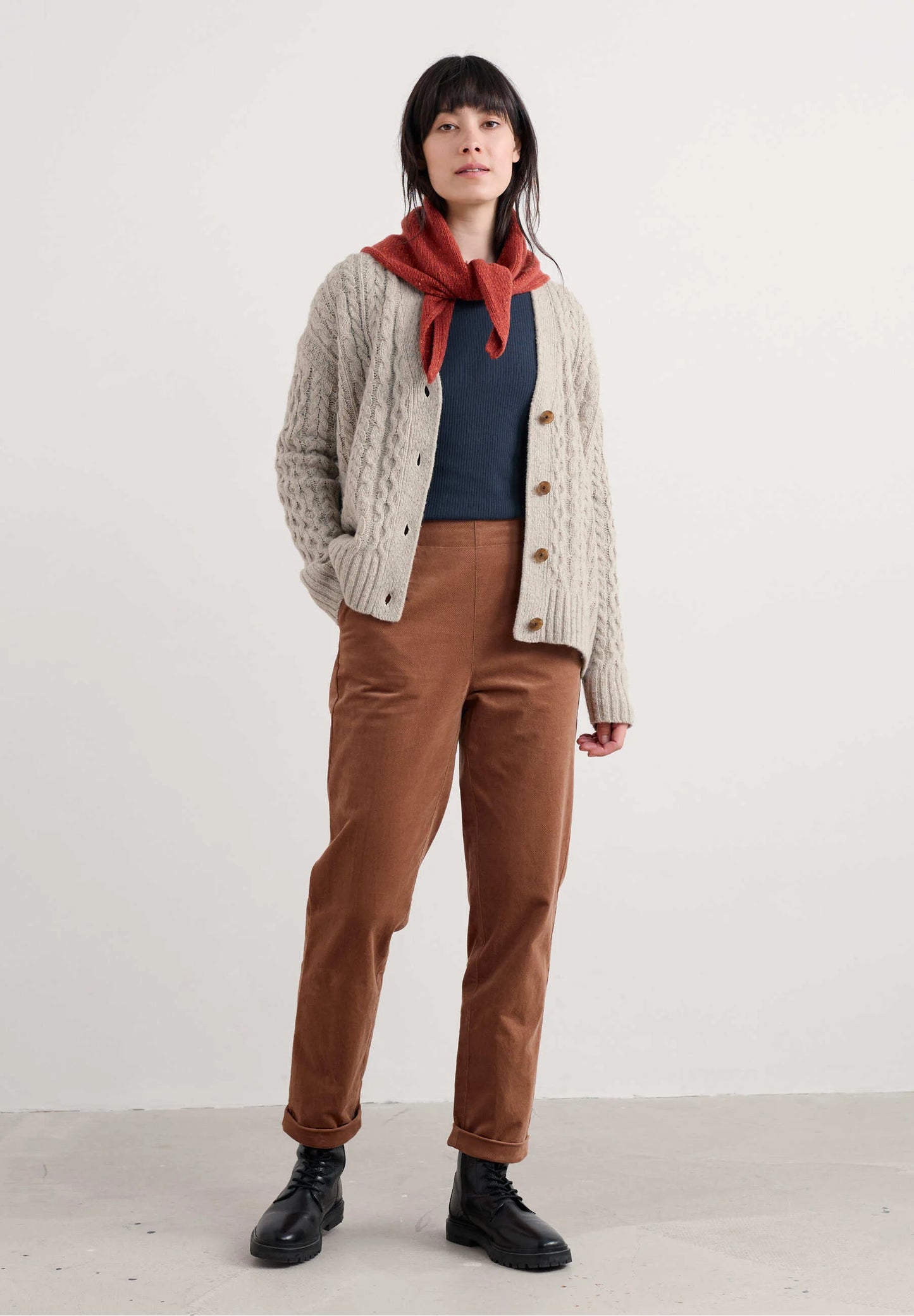 CRACKINGTON TROUSERS - DARK FLAX