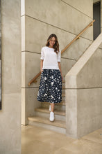 Load image into Gallery viewer, INK BARNACLES SKIRT